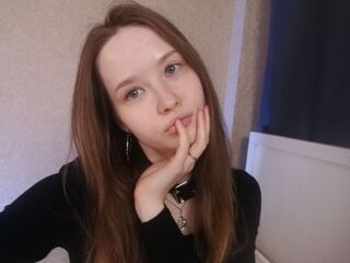 webcamgirl chat EllyShire