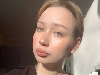 cam girl masturbating with sextoy ElwineCawthorne