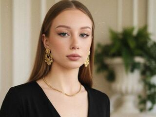 free cybersex EmaGurrad