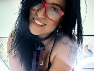 free live cam EmliySuaz