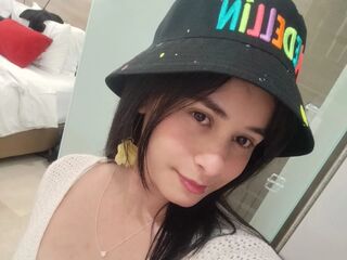 girl webcam show EmyRein