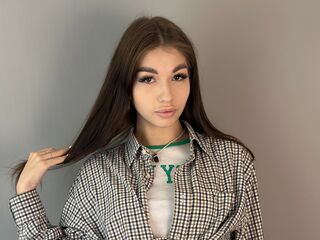 camgirl photo ErlinaCarl