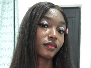 masturbating camgirl EveTasha