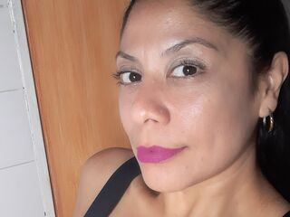 cam girl masturbating with dildo FlorBlack