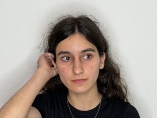 livesex cam show FondaYarbro