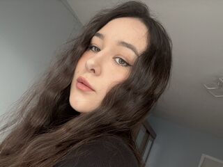 nude camgirl picture GemmaEvitt