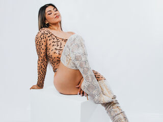 fingering cam girl GiaMartineli