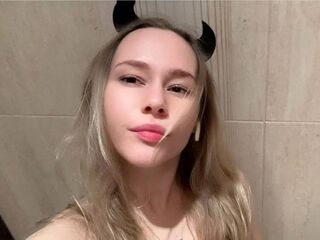 adult cam show GillianBaskett