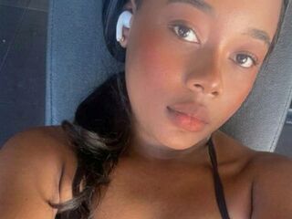 live cam show GrasyBenty