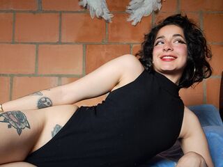 live striptease GretaMo