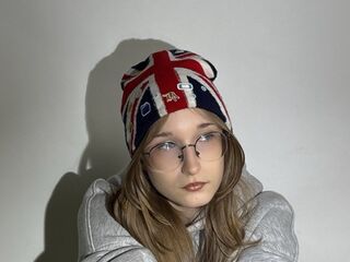 free video chat room HeeSchirtzinger