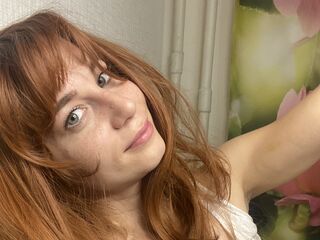 camslut fingering wet pussy HelenaDubois