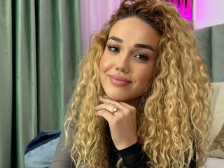 naked girl with webcam masturbating with sextoy JessyJill