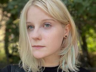 hot strip tease webcam JoanJones