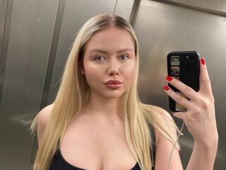 naughty cam girl masturbating JuliaRupert