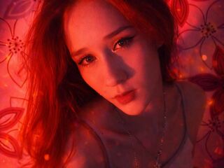 fingering webcamgirl JulieCusanelli