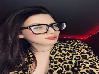 camwhore masturbating with sextoy KassieLonzo