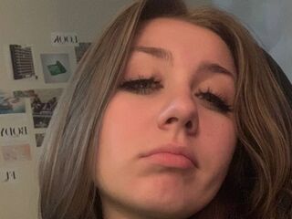 camgirl porn cam KatiesPiers