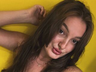 camgirl photo KattieKonarski