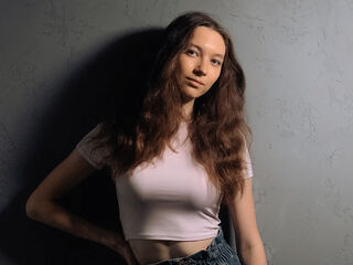 webcamgirl chatroom KimSnyder