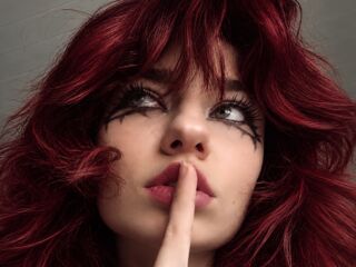camgirl masturbating with sextoy LanaPinky