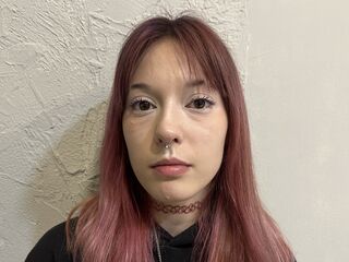 web cam show LaraWils