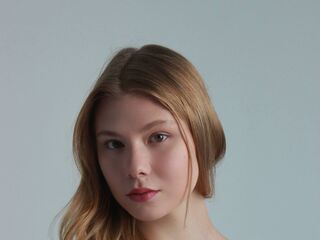 live chat LavonAllara