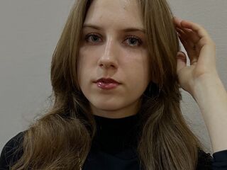 spy web cam LeomaAzimi