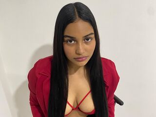 naked camgirl photo LeyanDelCastillo