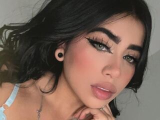 camwhore masturbating with vibrator LeylaJones