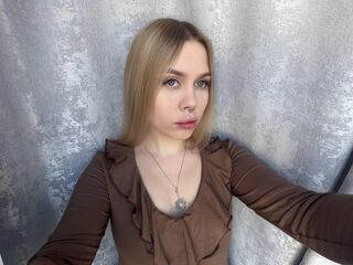 free webcam chatroom LilianaCross