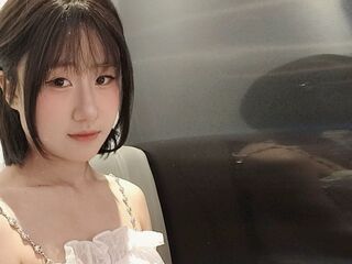 nude web cam LilyBrooklyn