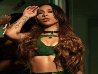 live strip tease show LilyHarpers