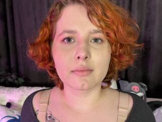 nude camgirl photo LilyWill