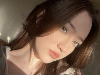 voyeur cam LisanBrown