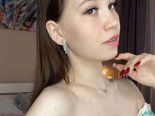 naked camgirl photo LissyRandall