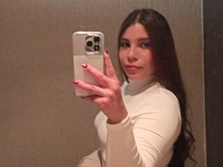 adult cam show LizzieWells