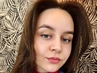 naughty camgirl masturbating with vibrator LorettaDunnell