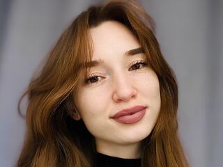 adult live webcam LouieAldaco