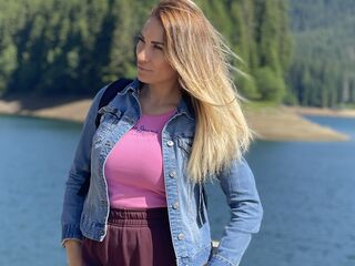 babe web cam LovelyMaia
