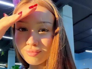 closeup LucyAurexia