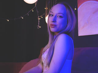 beautiful webcamgirl LunaDaltonn