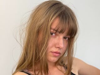 cambitch LynetteOba
