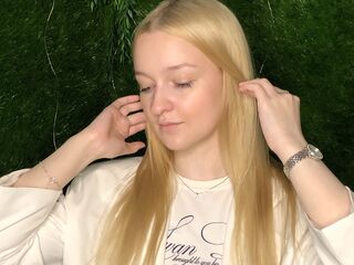 hot webcamslut MadalineStehlik