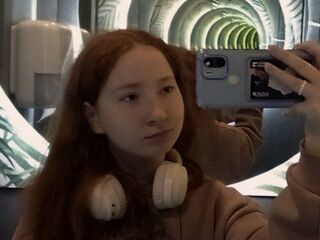 naked webcam girl photo MadgeRemerez