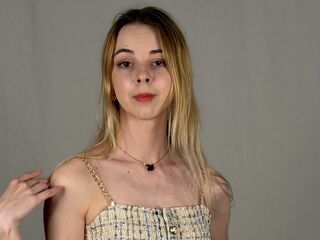 nude webcam MarieWard