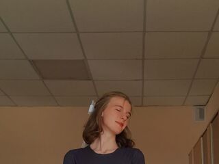 chat room live sex show MaryjanePorter