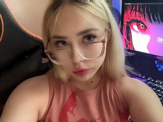 shaved pussy webcam MellieFlaig