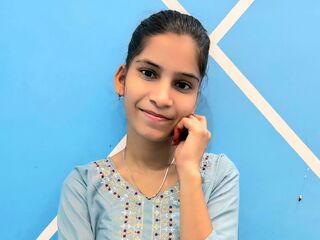 camgirl playing with vibrator MickeySean