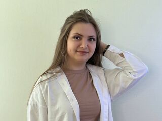 camgirl live MildaTaddio